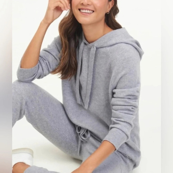 ! Splendid Becca Cashmere Sweater hoodie sz M - Picture 2 of 5